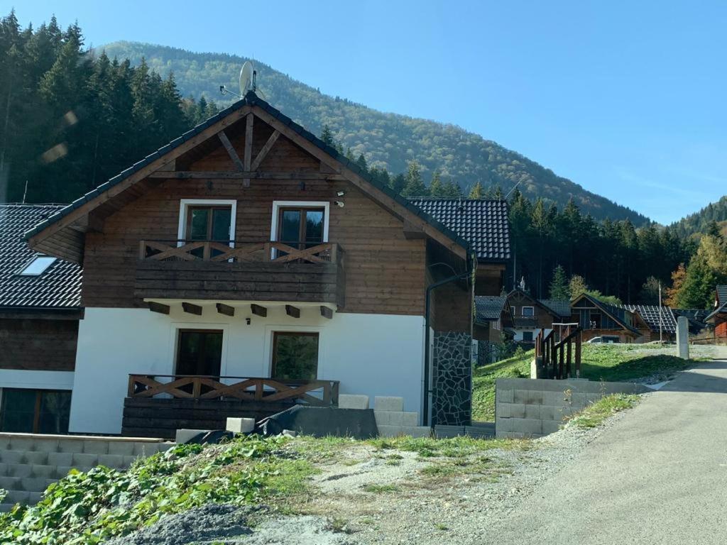 VRÁTNA Apartmány Stoh B1 Terchová Exteriér fotografie